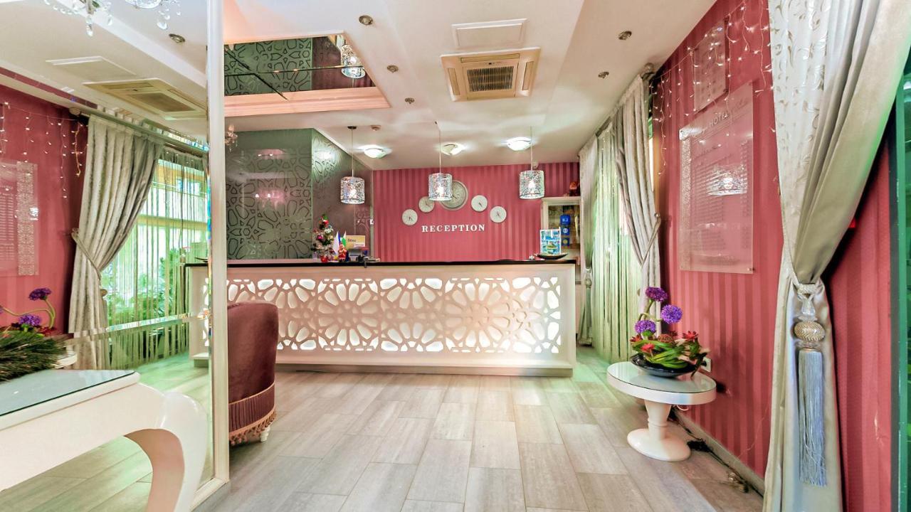 Boutique Hotel Behi Kŭrdzhali Esterno foto